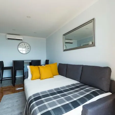 Apartment Ola - Lapa I Lissabon